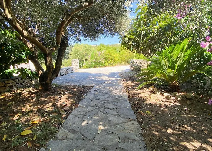 1 Bedroom Lovely In * Nerezine