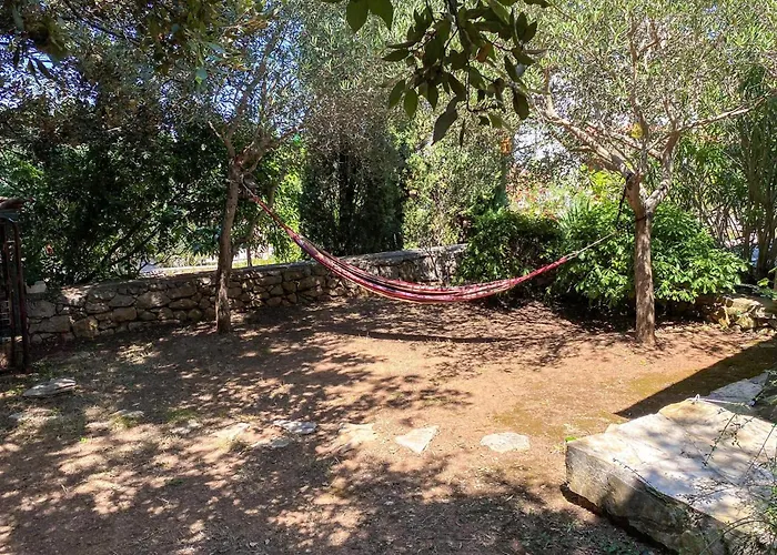 1 Bedroom Lovely In Nerezine
