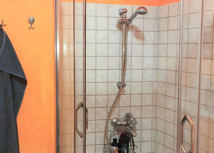 Apartment 1 Bedroom Lovely In